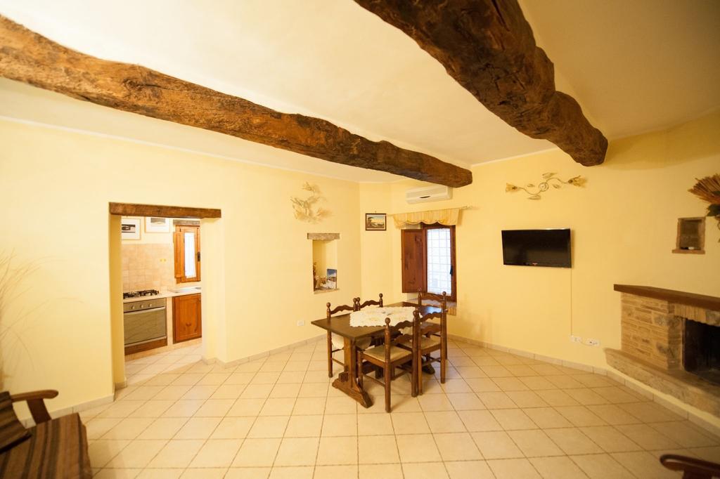 Bed And Breakfast Mblo Фонди Екстериор снимка