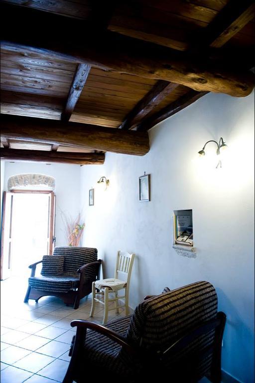 Bed And Breakfast Mblo Фонди Екстериор снимка