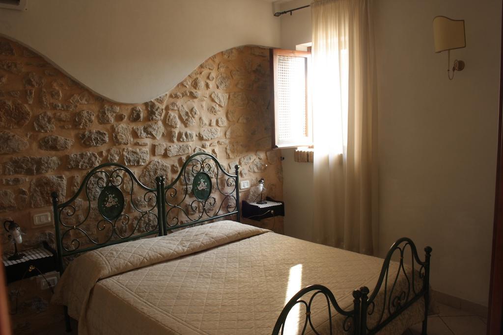 Bed And Breakfast Mblo Фонди Екстериор снимка