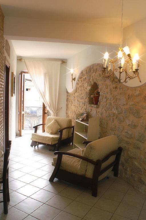 Bed And Breakfast Mblo Фонди Екстериор снимка